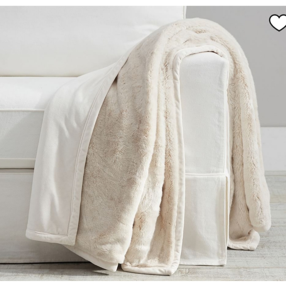 ❤️ Pottery Barn Ivory Faux Fur Alpaca Throw Blanket 50" x 60" - Brand New!